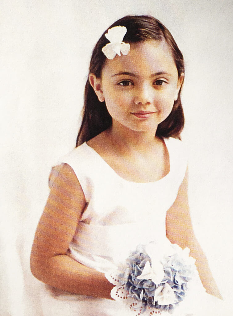 doily-place-card-bouquet-theroyalstore